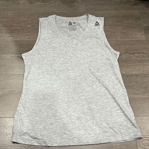 Reebok V neck tank